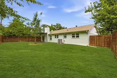 11015 Odette Avenue, Dallas, TX 75228 - Photo 15