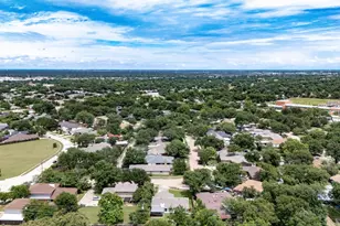 11015 Odette Ave, Dallas, TX 75228 - Photo 25