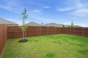 625 Shaded Grv Dr, Denton, TX 76249 - Photo 25