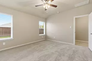625 Shaded Grv Dr, Denton, TX 76249 - Photo 13