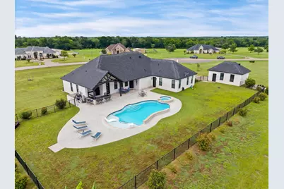 680 Horseshoe Bend, Royse City, TX 75189 - Photo 5