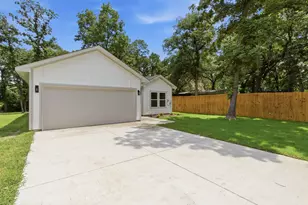 14583 Cherokee Ln, Log Cabin, TX 75148 - Photo 3