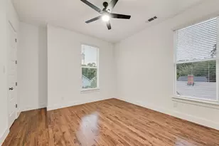 217 W Yarmouth St, Dallas, TX 75208 - Photo 13
