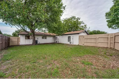 901 Meadow Mead Drive, Allen, TX 75002 - Photo 23