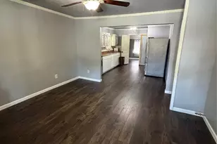 806 Tremont St, Weatherford, TX 76086 - Photo 3