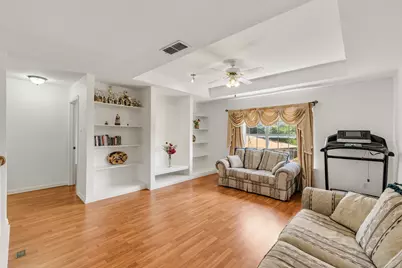1210 Colby Court, Irving, TX 75060 - Photo 27