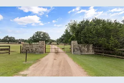 1904 Floyd Road, Weatherford, TX 76087 - Photo 3