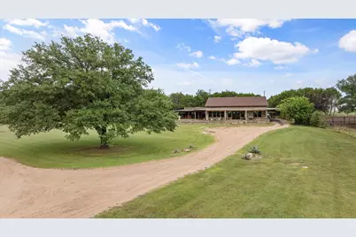 1904 Floyd Road, Weatherford, TX 76087 - Photo 39