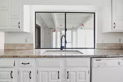 2604 Woodside Drive, Arlington, TX 76016 - Photo 7
