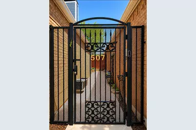 507 Briarcliff, Garland, TX 75043 - Photo 3