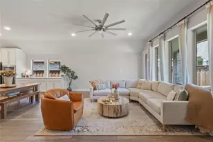 921 Queens Lk Trl, McKinney, TX 75071 - Photo 11