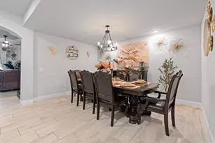505 Livia St, Burleson, TX 76028 - Photo 5