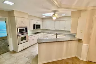 909 Hillsdale Dr, Richardson, TX 75081 - Photo 5