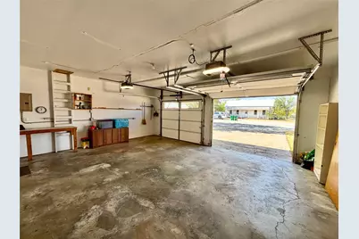1410 Reynolds Street, Goldthwaite, TX 76844 - Photo 25