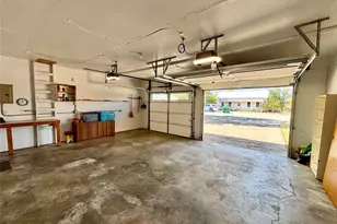 1410 Reynolds St, Goldthwaite, TX 76844 - Photo 25