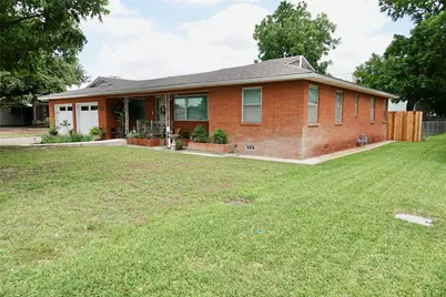 1410 Reynolds Street, Goldthwaite, TX 76844 - Photo 7