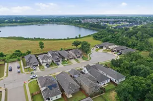 1017 King St, Aubrey, TX 76227 - Photo 39