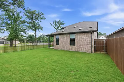 1017 King Street, Aubrey, TX 76227 - Photo 33