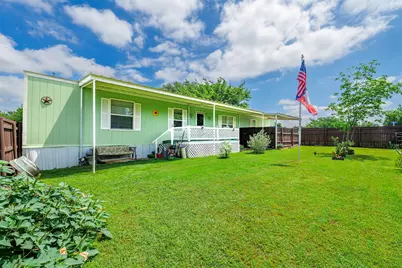1501 Lark Court, Pelican Bay, TX 76020 - Photo 1