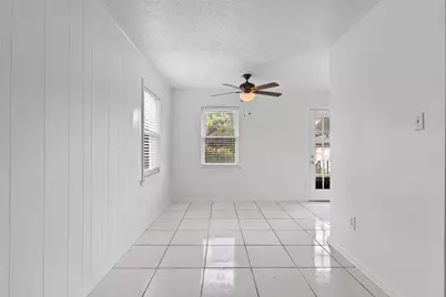 323 Hillcrest Avenue, Richardson, TX 75081 - Photo 7