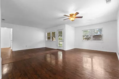 323 Hillcrest Avenue, Richardson, TX 75081 - Photo 5