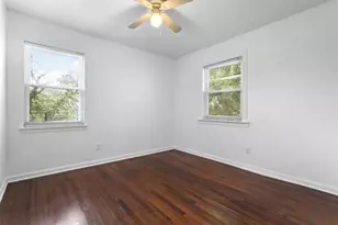 323 Hillcrest Ave, Richardson, TX 75081 - Photo 15