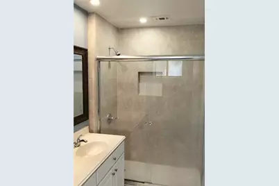 704 Manhattan Drive, Dallas, TX 75217 - Photo 9