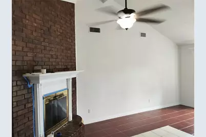 704 Manhattan Drive, Dallas, TX 75217 - Photo 5