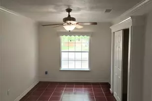 704 Manhattan Dr, Dallas, TX 75217 - Photo 7