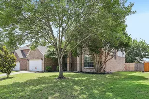 1421 Stone Bend Ln, Flower Mound, TX 75028 - Photo 3