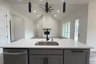 121 Cartwright Rd, Weatherford, TX 76087 - Photo 5