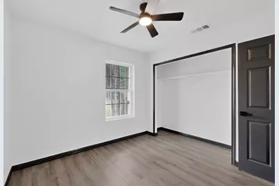 301 Stoneport Drive, Dallas, TX 75217 - Photo 31