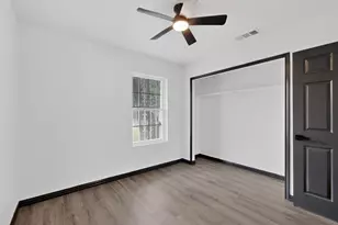 301 Stoneport Dr, Dallas, TX 75217 - Photo 31