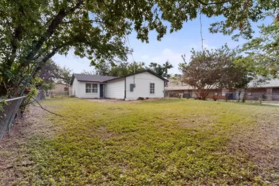 301 Stoneport Drive, Dallas, TX 75217 - Photo 37