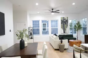 629 N Tyler St, Dallas, TX 75208 - Photo 1