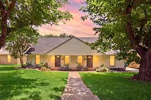 7354 Walling Ln, Dallas, TX 75231 - Photo 1