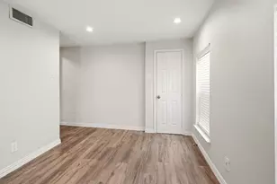 7354 Walling Ln, Dallas, TX 75231 - Photo 19