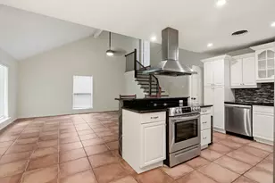 7354 Walling Ln, Dallas, TX 75231 - Photo 9