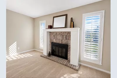 2202 Carriage Estates Road, Sherman, TX 75092 - Photo 7