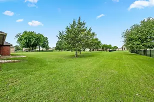 5008 Running Brook Dr, Joshua, TX 76058 - Photo 29