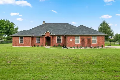 5008 Running Brook Drive, Joshua, TX 76058 - Photo 3