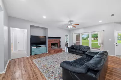 5008 Running Brook Drive, Joshua, TX 76058 - Photo 5