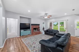 5008 Running Brook Dr, Joshua, TX 76058 - Photo 5