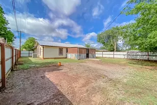 3212 Sandefer St, Abilene, TX 79603 - Photo 33