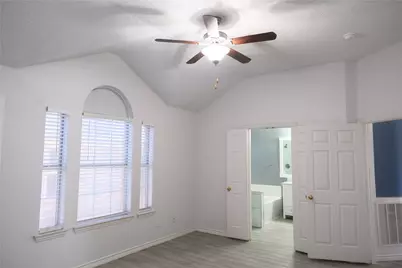 10707 Copperwood Drive, Frisco, TX 75035 - Photo 3
