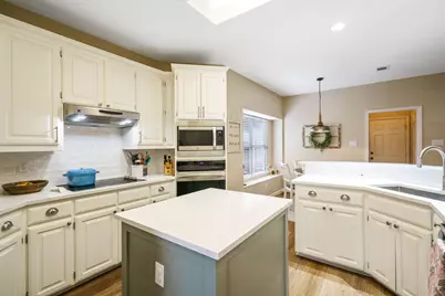4049 Brazos Drive, Carrollton, TX 75007 - Photo 11