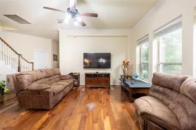 1226 Autumn Mist Way, Arlington, TX 76005 - Photo 5