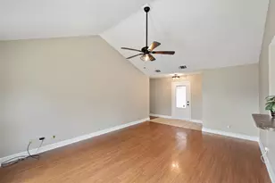 125 Meadow Heath Dr, Gun Barrel City, TX 75156 - Photo 5