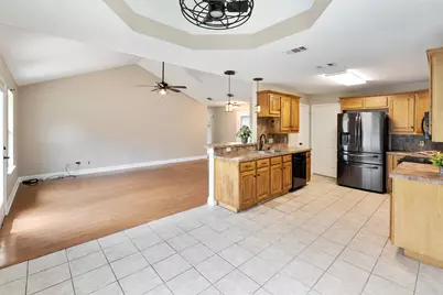 125 Meadow Heath Drive, Gun Barrel City, TX 75156 - Photo 7