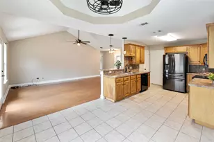 125 Meadow Heath Dr, Gun Barrel City, TX 75156 - Photo 7